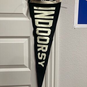 Oxford Black and White Indoor Tapestry